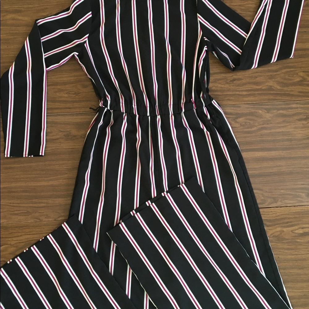 Striped Jumpsuit - Picture 3 of 5